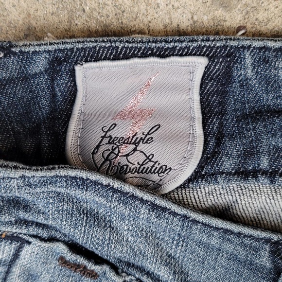 Freestyle Revolution Women's Jeans - Picture 5 of 5